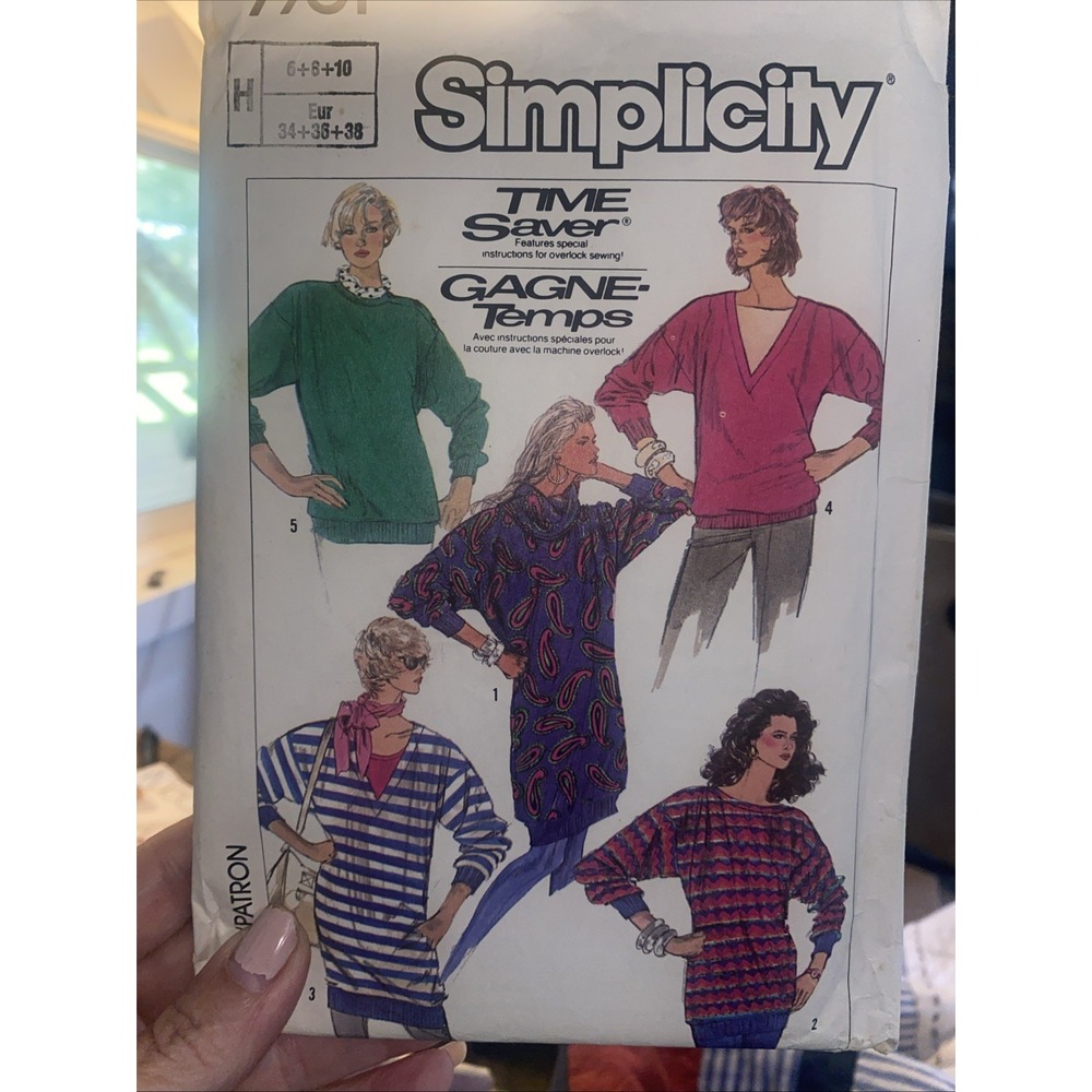 7701 Vintage Simplicity Pattern Misses 1980s Loose Fitting Knit Tops 6-10 Cut